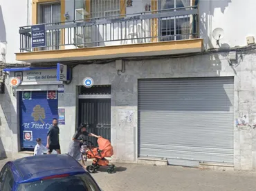 Local comercial en  Avenida de Hytasa 37 - Foto 1