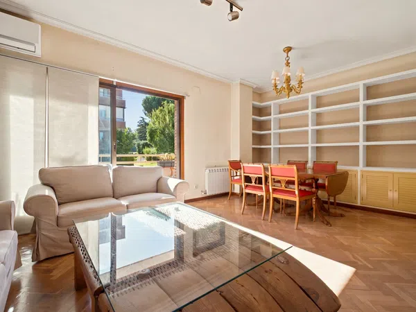 Piso en Avenida de la Comunidad de Madrid, 8, Zona Avenida Europa - Foto 1