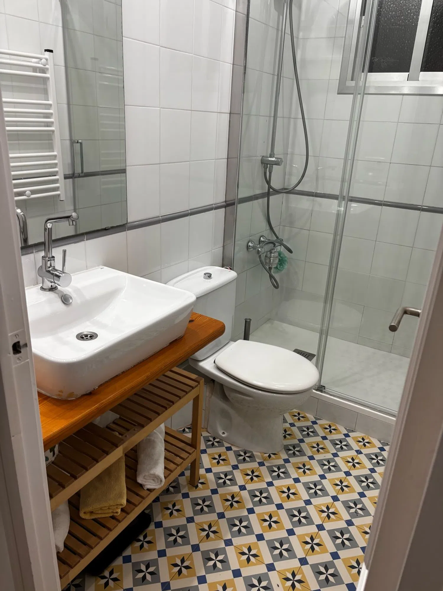 Piso en Barrio Vila de Gràcia - Foto 2