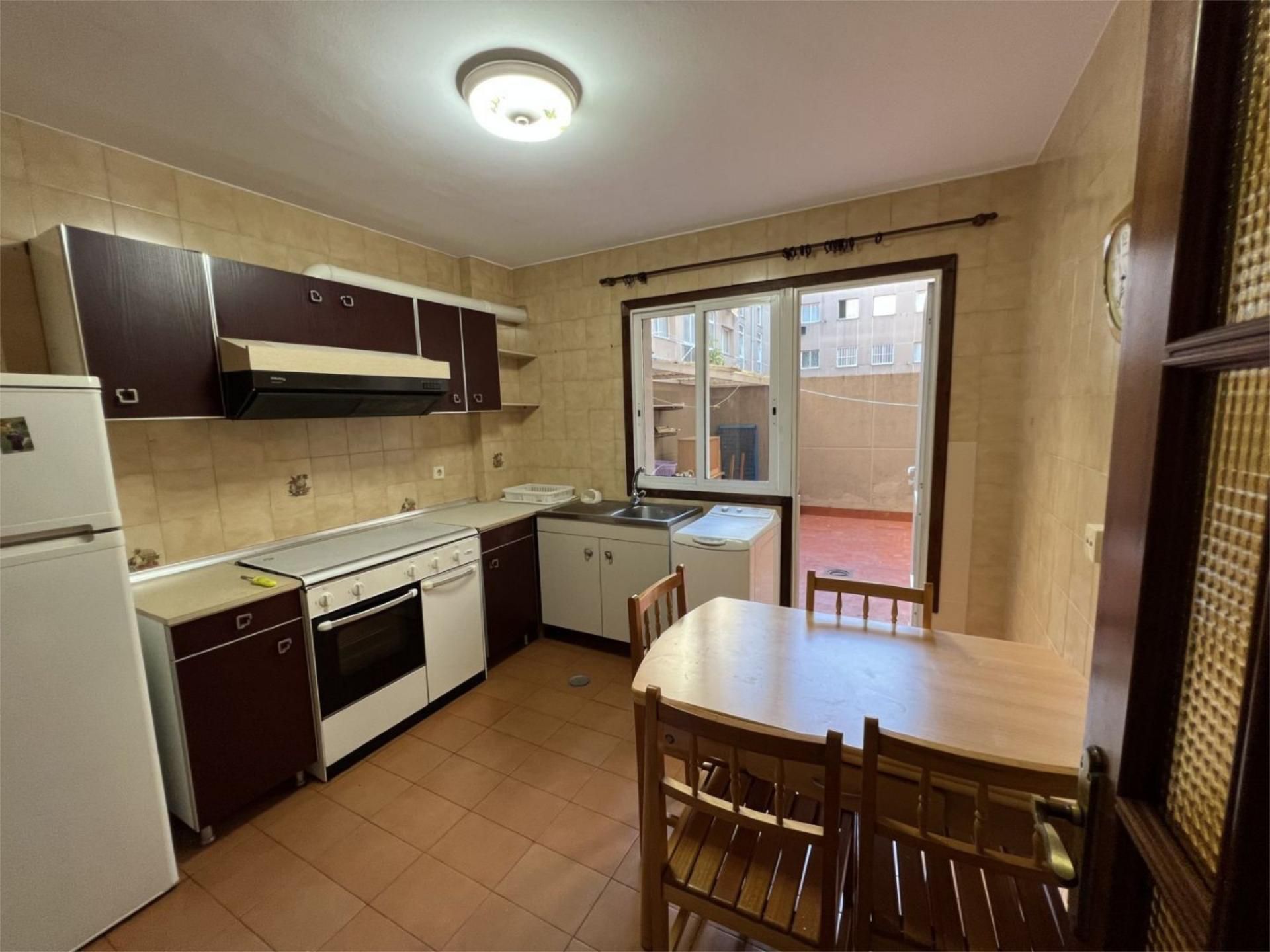 Piso en  Avenida de Rosalía de Castro 36 - Foto 11