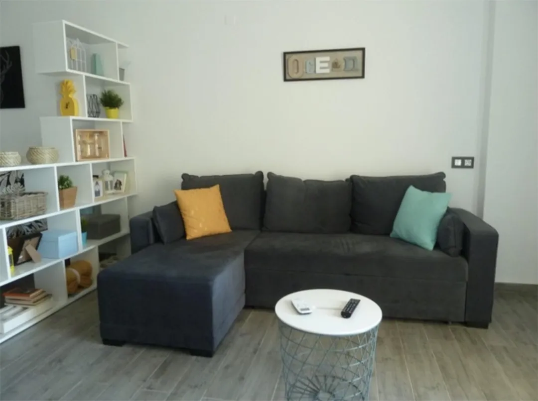 Piso en  Calle Hermanos Álvarez Quintero 1 - Foto 3