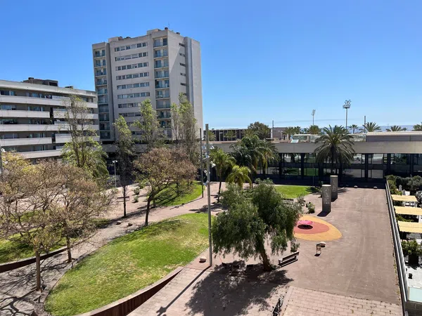 Piso en calle d'Espronceda, 5 - Foto 1