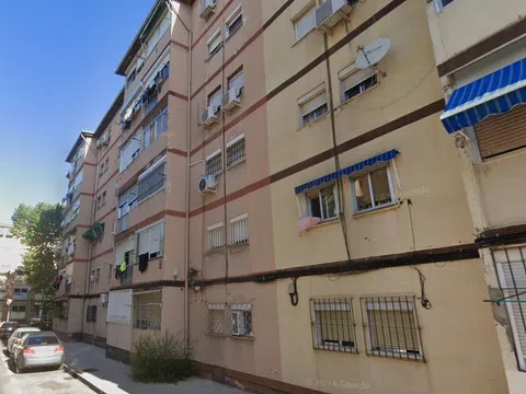 Piso en calle de Rocafort, 21