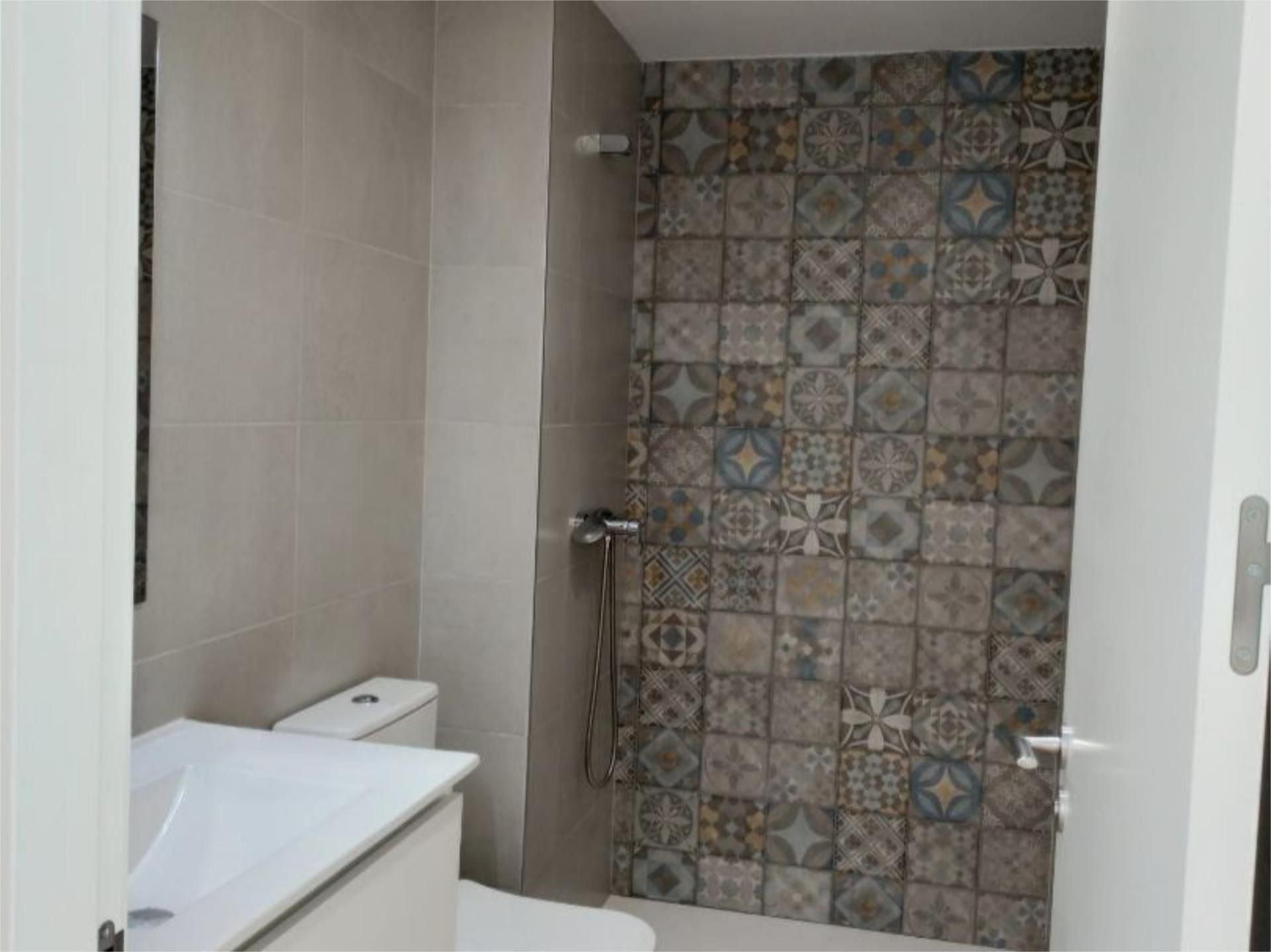 Piso en  Calle Simón García 58 - Foto 24