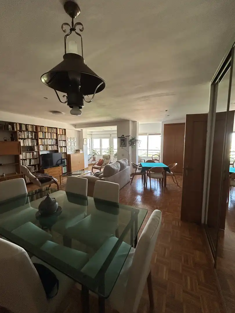 Piso en  Avinguda de Blasco Ibáñez 186 - Foto 4