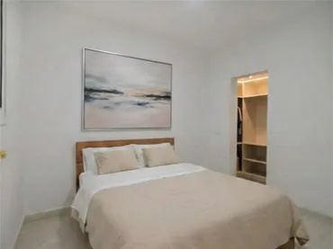 Piso en  Carrer de Rodrigo Caro 40 - Foto 4