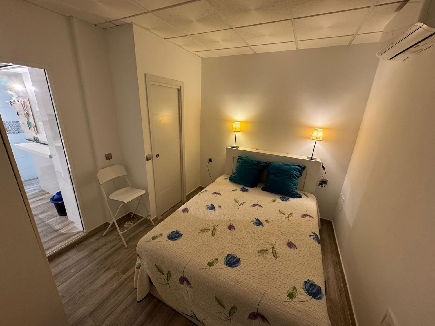 Estudio en calle Santa Marta, 4 - Foto 1