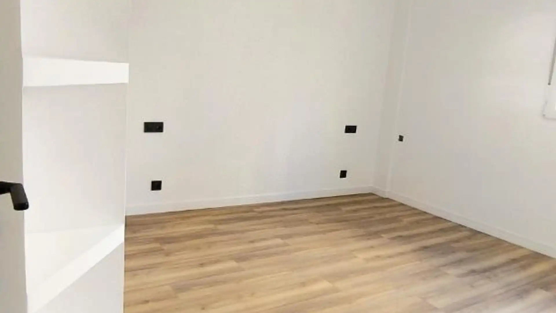 Piso en  Carrer de Gaspar Torrella 9 - Foto 14