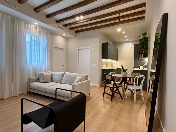 Piso en plaza del Dos de Mayo, 4