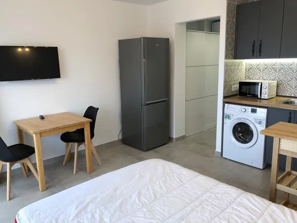 Estudio en calle de Miquel Rosselló i Alemany, 51 - Foto 10