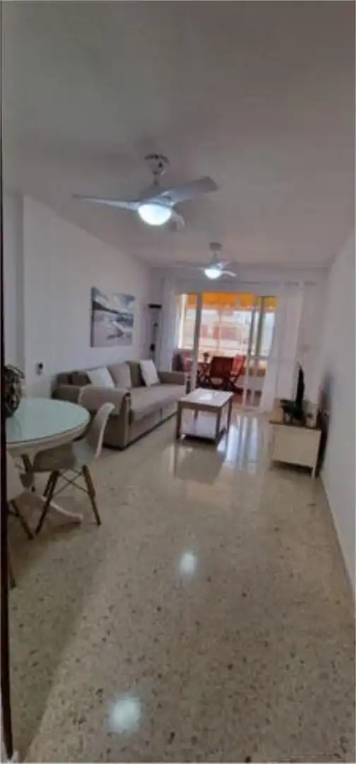 Apartamento en Paseo maritimo - Foto 2