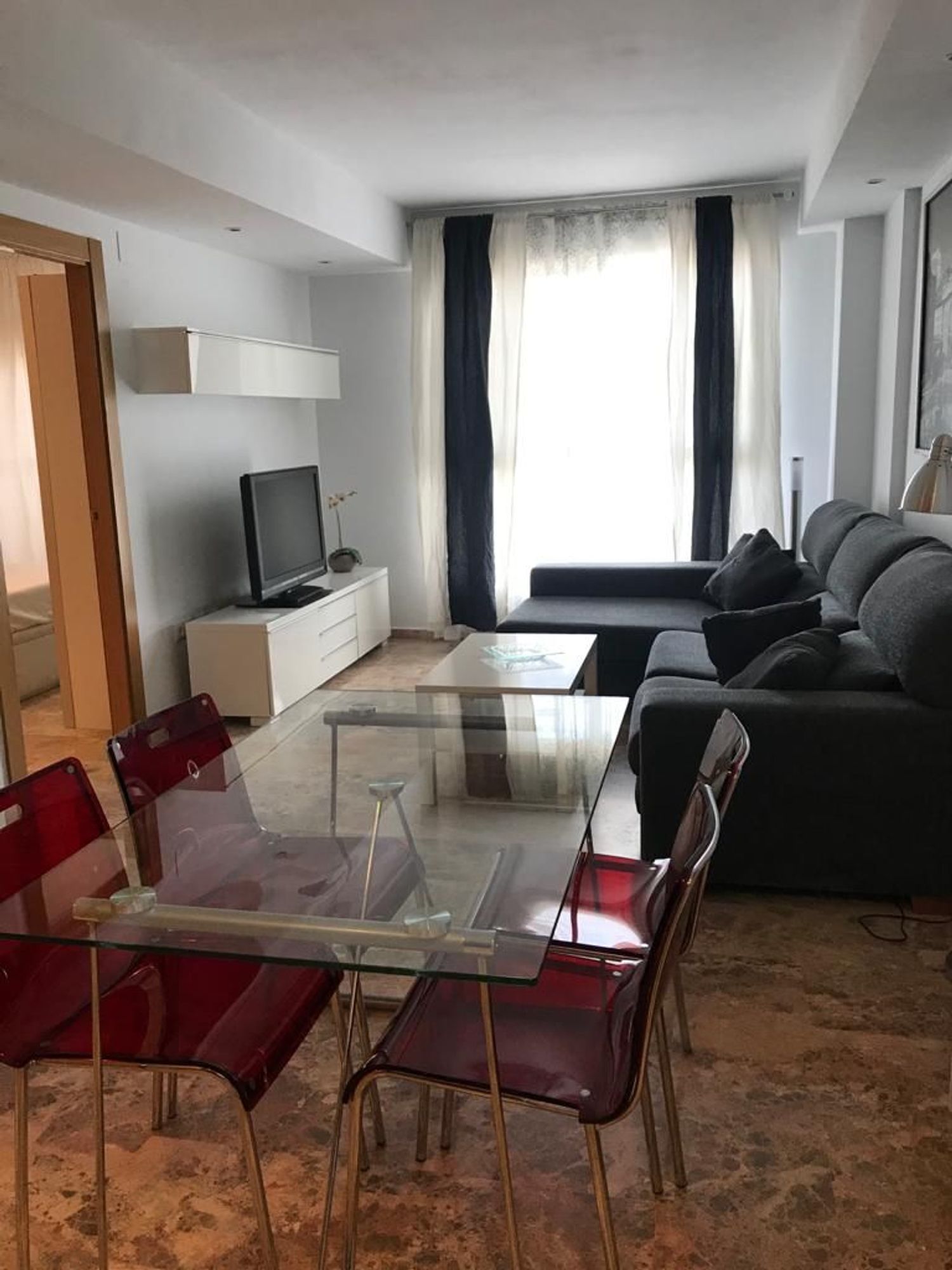 Piso en calle de L'Illa Cabrera, 25