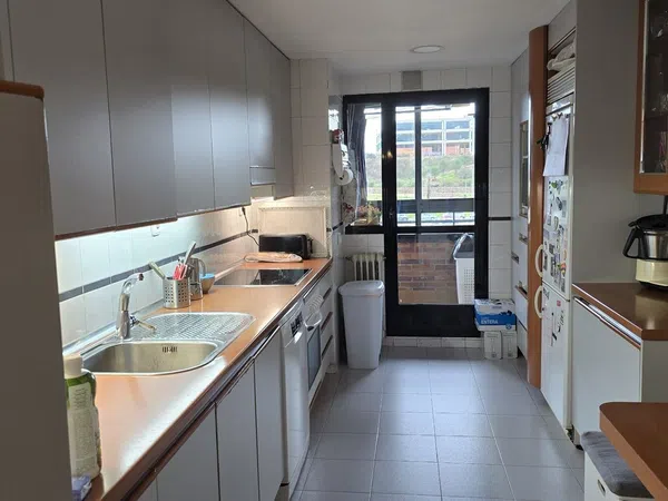 Piso en Barrio Mirasierra - Foto 8