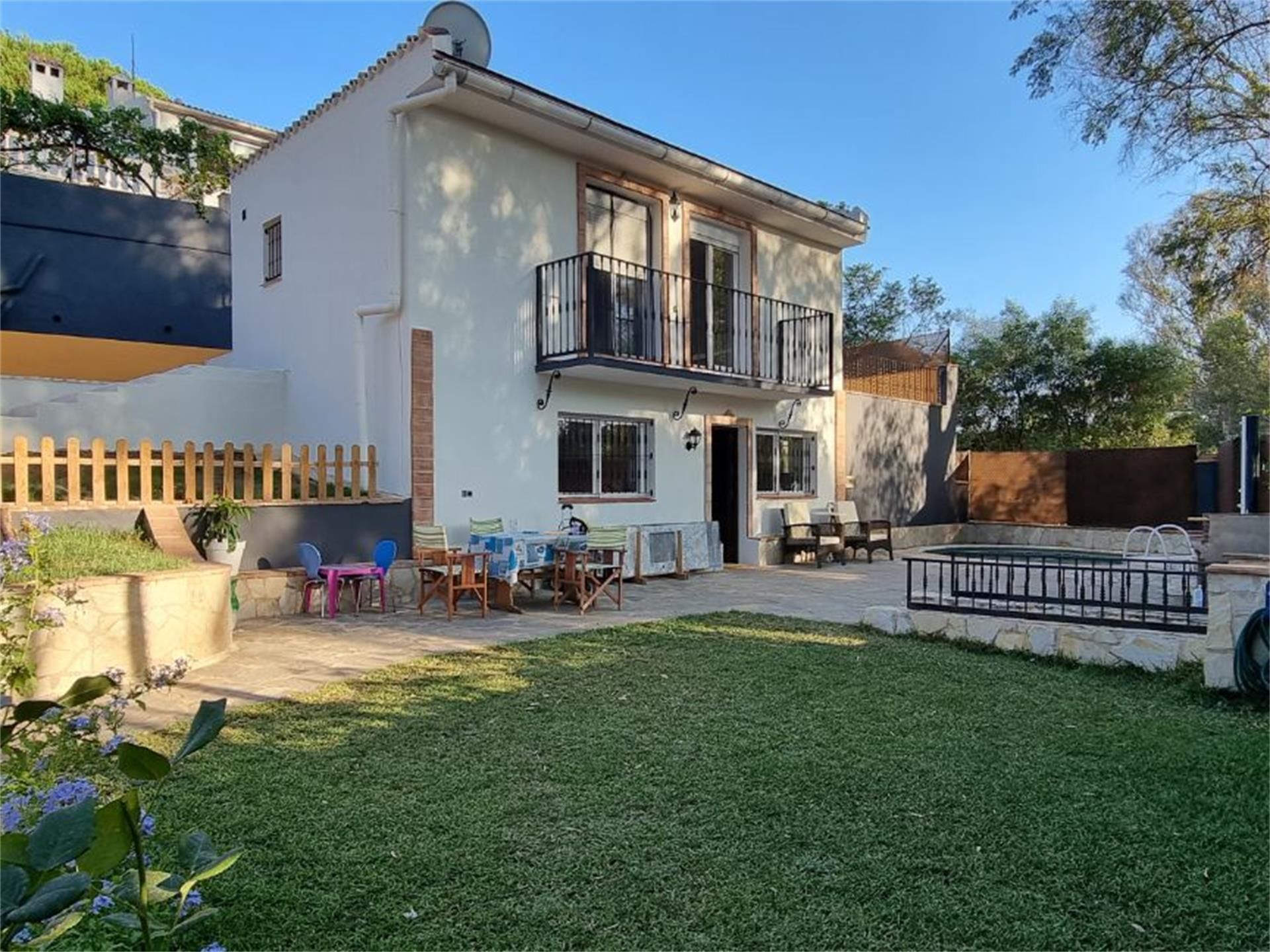 Chalet en  Avenida de las Palmas - Foto 3