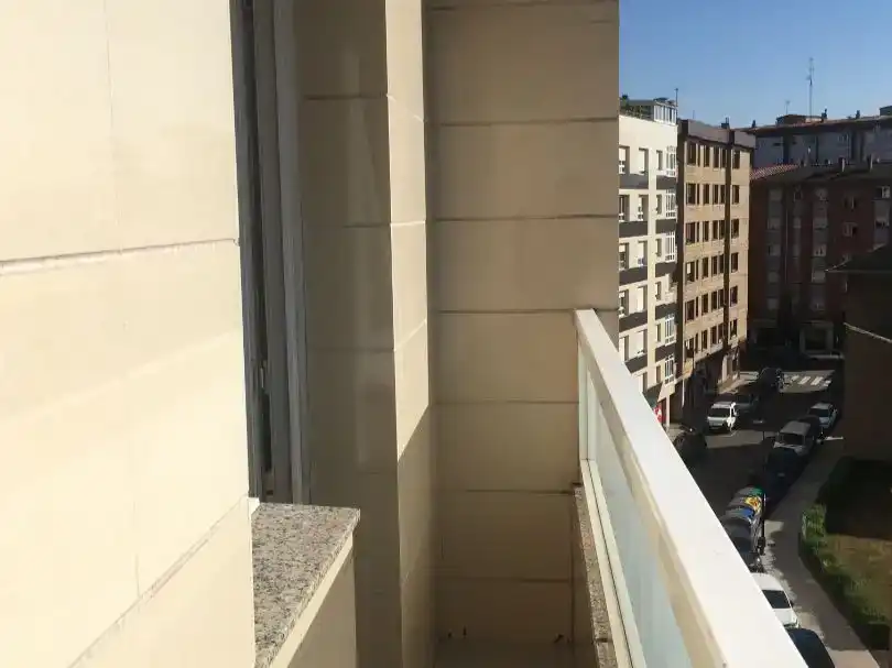 Piso en  Calle de Rosalía de Castro 5 - Foto 7