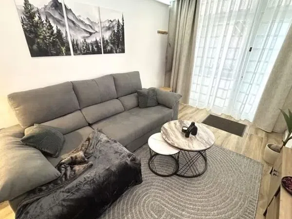 Piso en C. Bartolomé de Medina, 12 - Foto 3