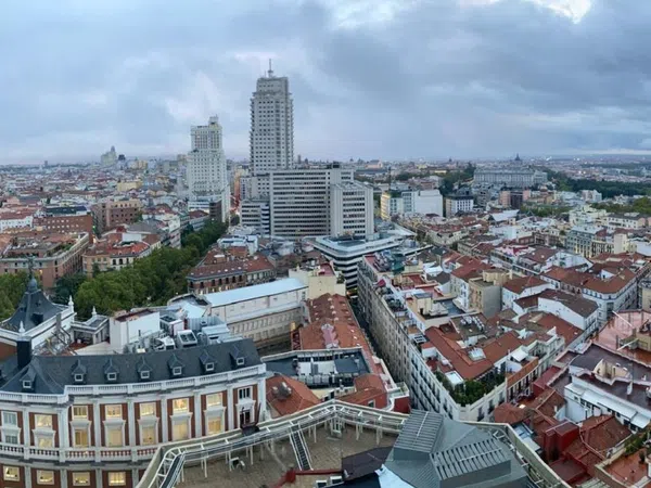Piso en calle de la Princesa, 27
