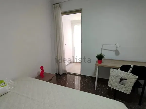 Piso en Calle de l'Explorador Andrés, Ciutat Jardí - Foto 13