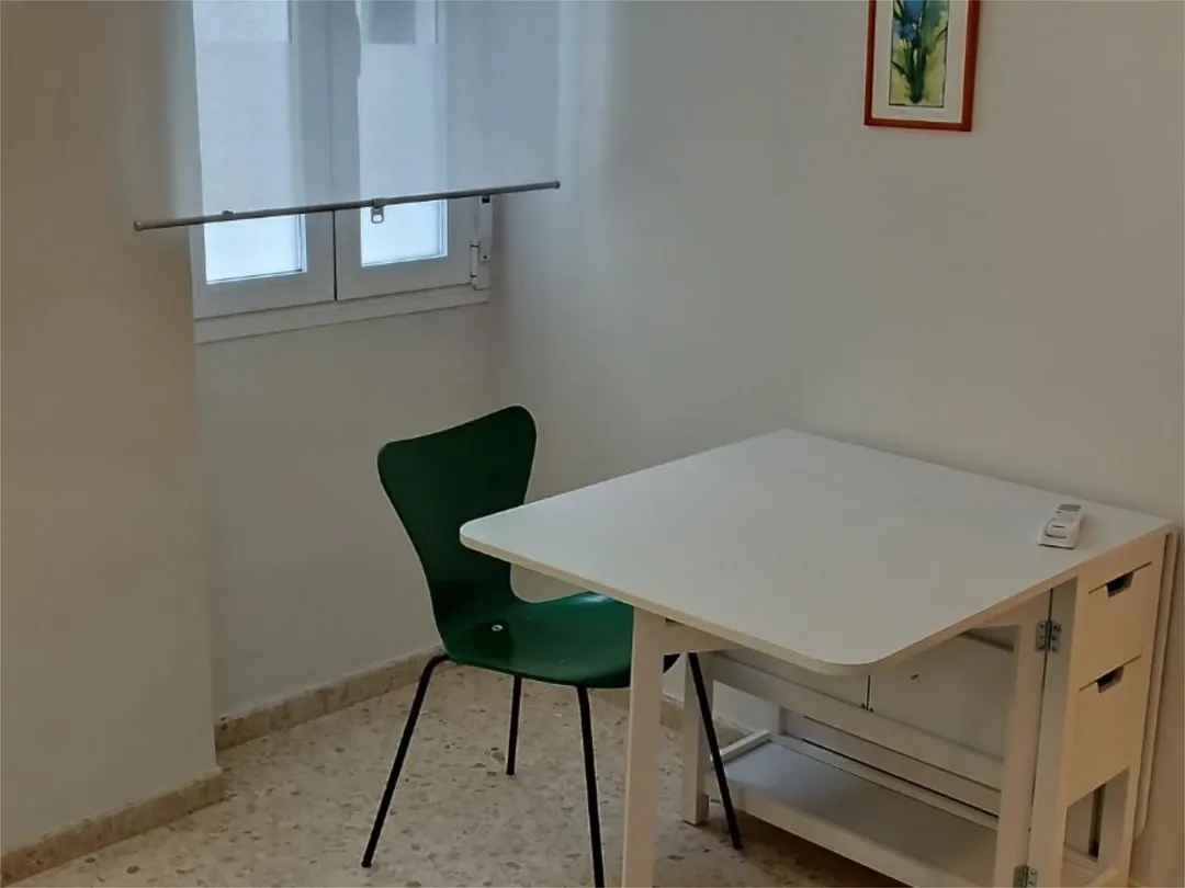 Estudio en  Avenida Presidente Adolfo Suárez 26 - Foto 5