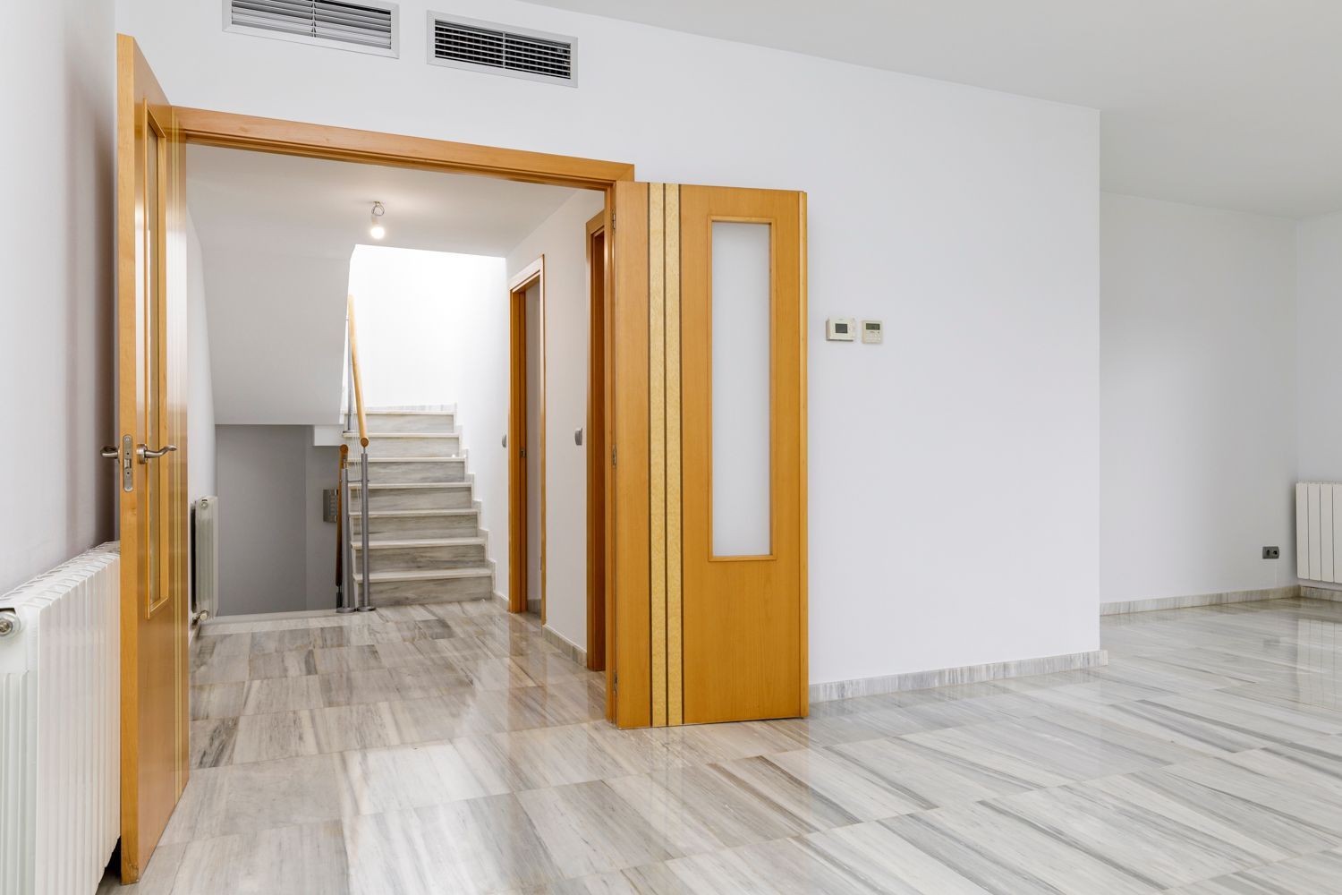 Chalet pareado en calle de Biel, 55 - Foto 3