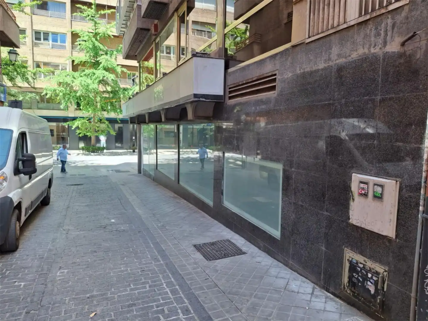 Local comercial en  Calle Gran Vía de Colón 26 - Foto 4