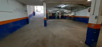 Local comercial en Cornellà de Llobregat - Foto 3