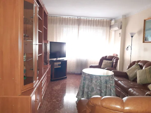 Piso en calle Doctor Sánchez Mariscal, 6 - Foto 1