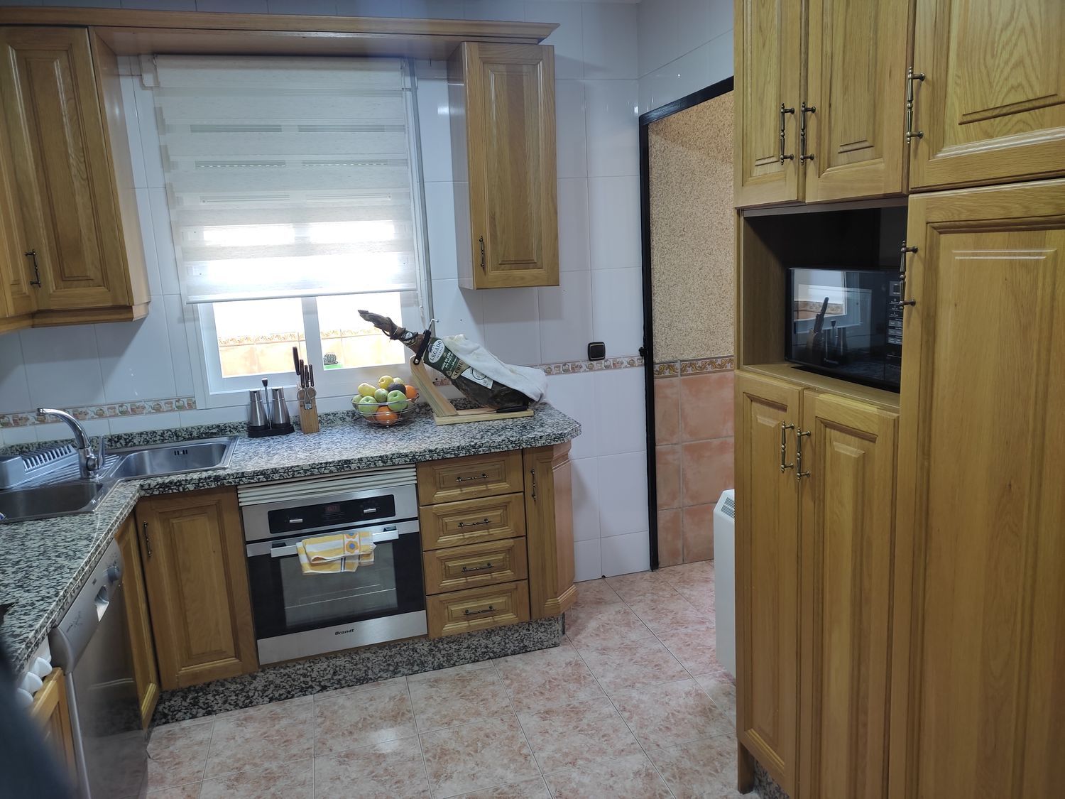 Chalet adosado en Maracena - Foto 5
