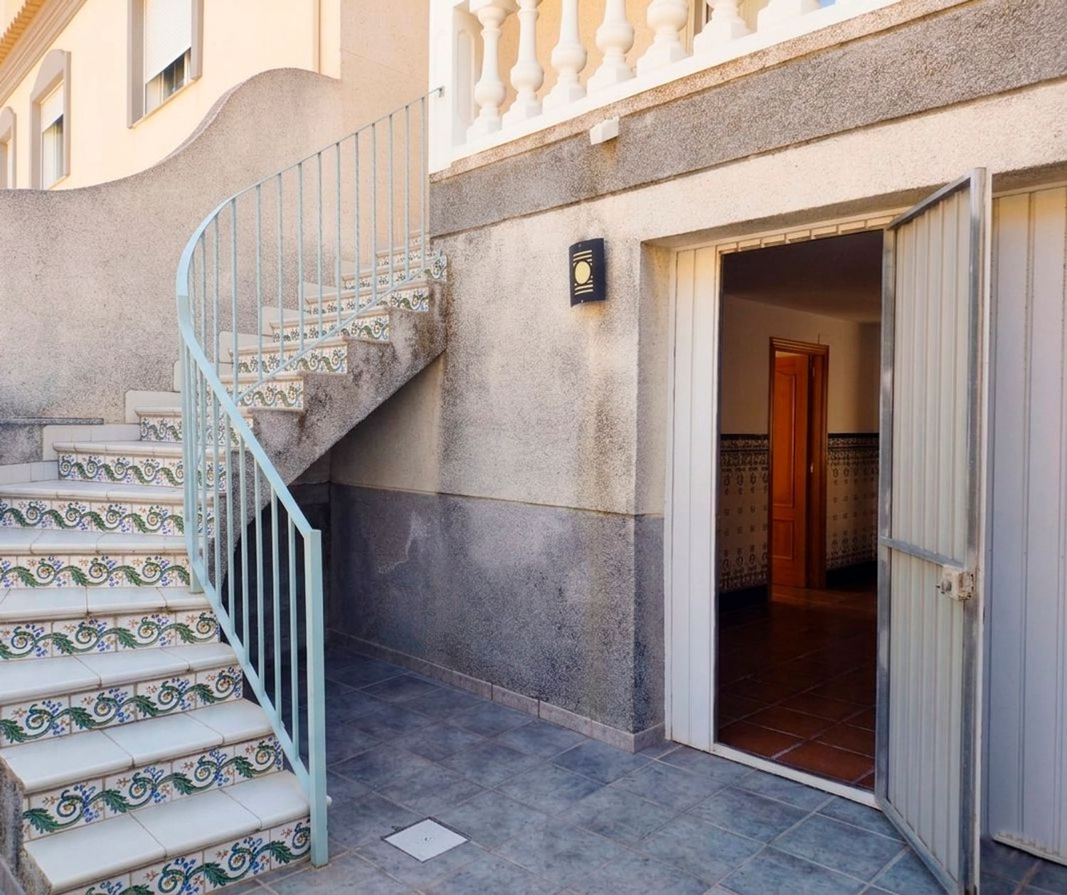 Chalet adosado en Calle Roig de Corella, 19 - Foto 2