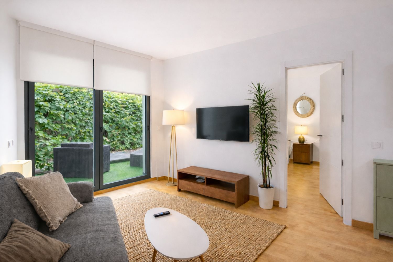 Piso en calle Pedrezuela, 1 - Foto 1