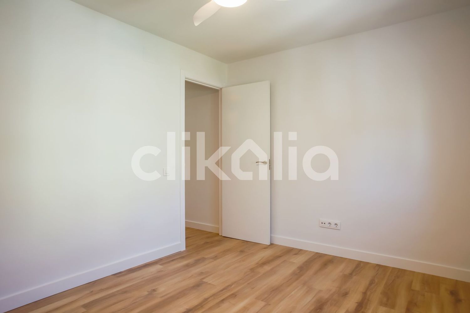 Piso en calle de Avefría - Foto 8