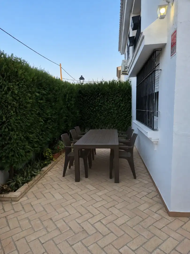 Chalet en  Avenida de la Paz 41 - Foto 3
