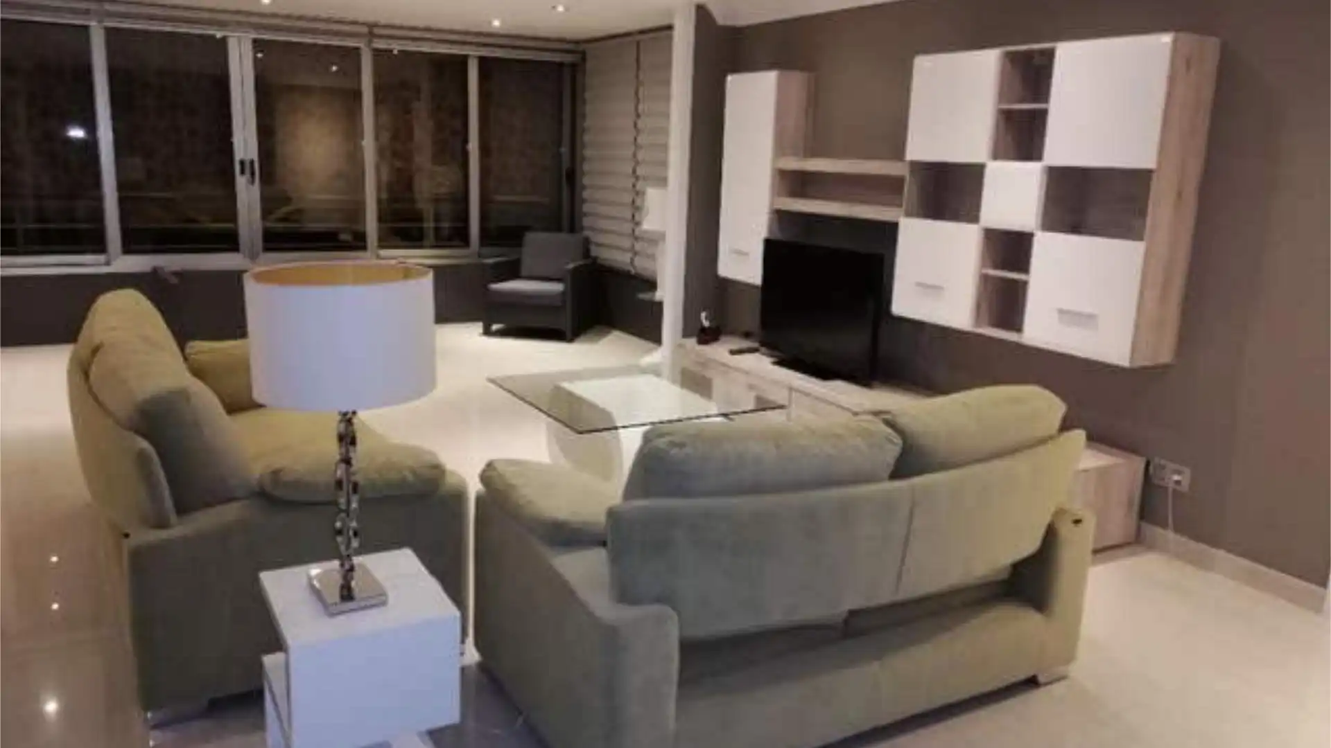 Piso en Avenida Jaime I - Foto 1