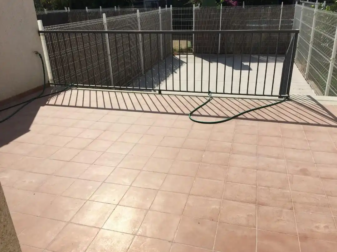 Piso en  Calle Jesús Hernández Conesa 2 - Foto 12