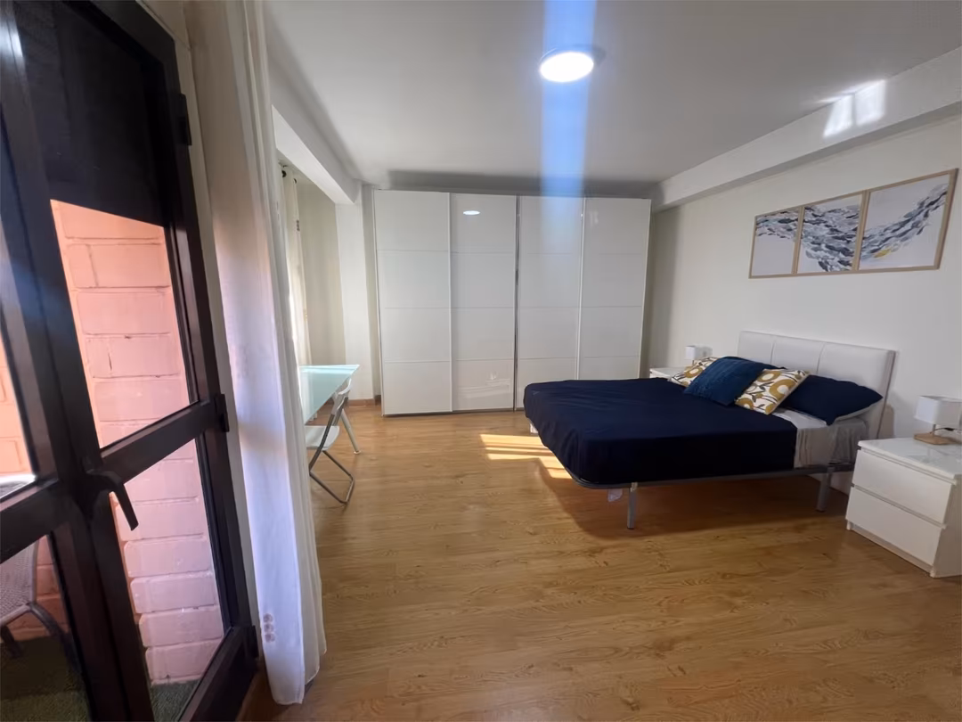 Piso en  Avenida de la Viñuela 18 - Foto 3