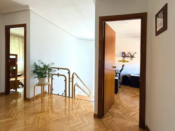 Chalet adosado en Val - Foto 14