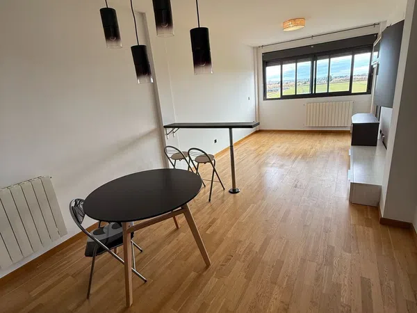 Dúplex en camino del Cascajo, 62