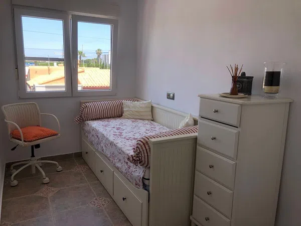 Casa o chalet independiente en Calle Salvador Dalí, 8, Los Balcones - Los Altos del Edén - Foto 8