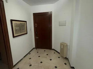 Piso en  Calle Pedro Antonio de Alarcón 54 - Foto 2