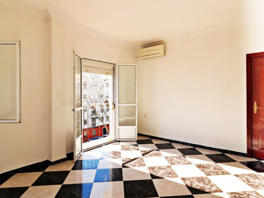 Piso en  Plaza Góngora 1 - Foto 2