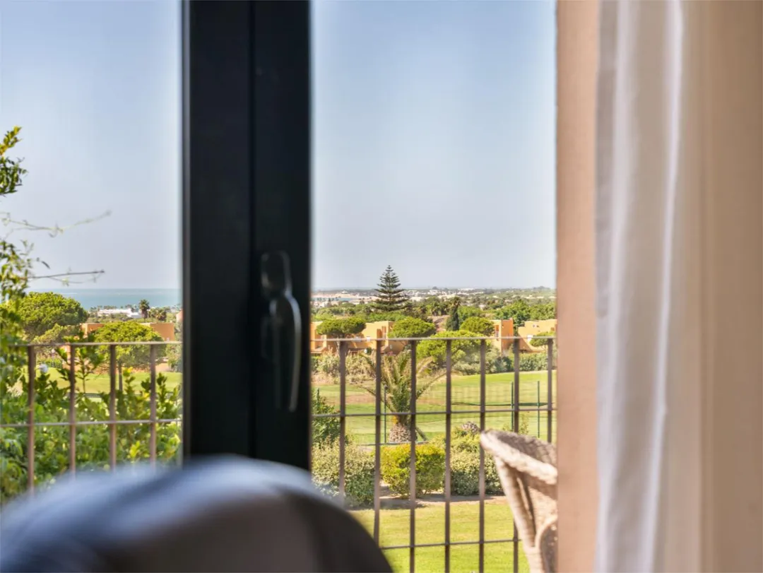 Casa adosada en  Calle Teodosio 12 - Foto 31