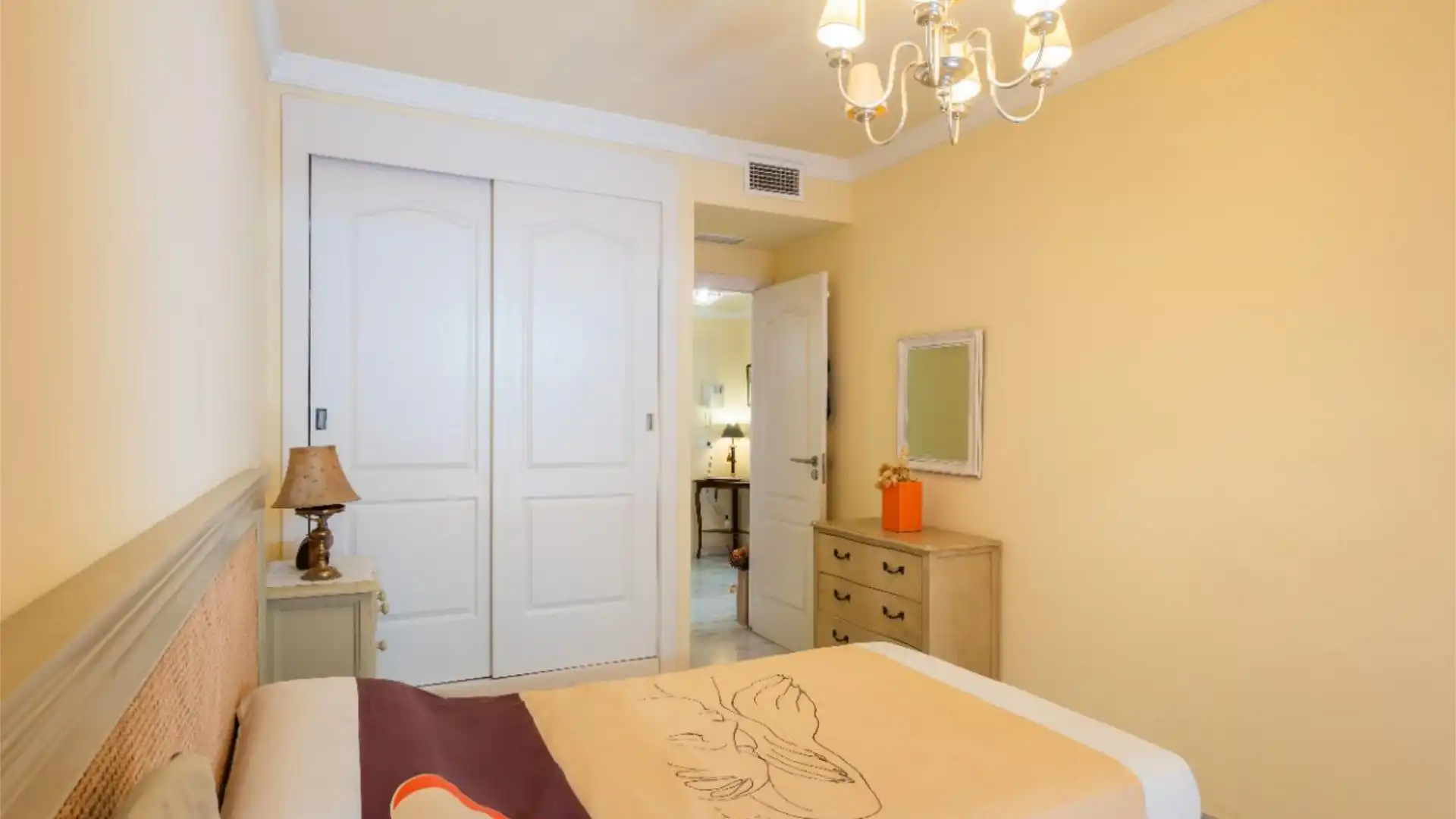 Piso en  Avenida Conde Rudi 2 - Foto 11