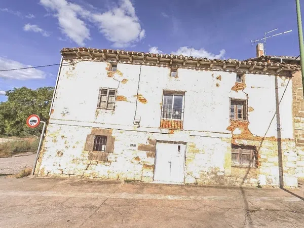 Chalet adosado en Calle de Burgos, 30 - Foto 1