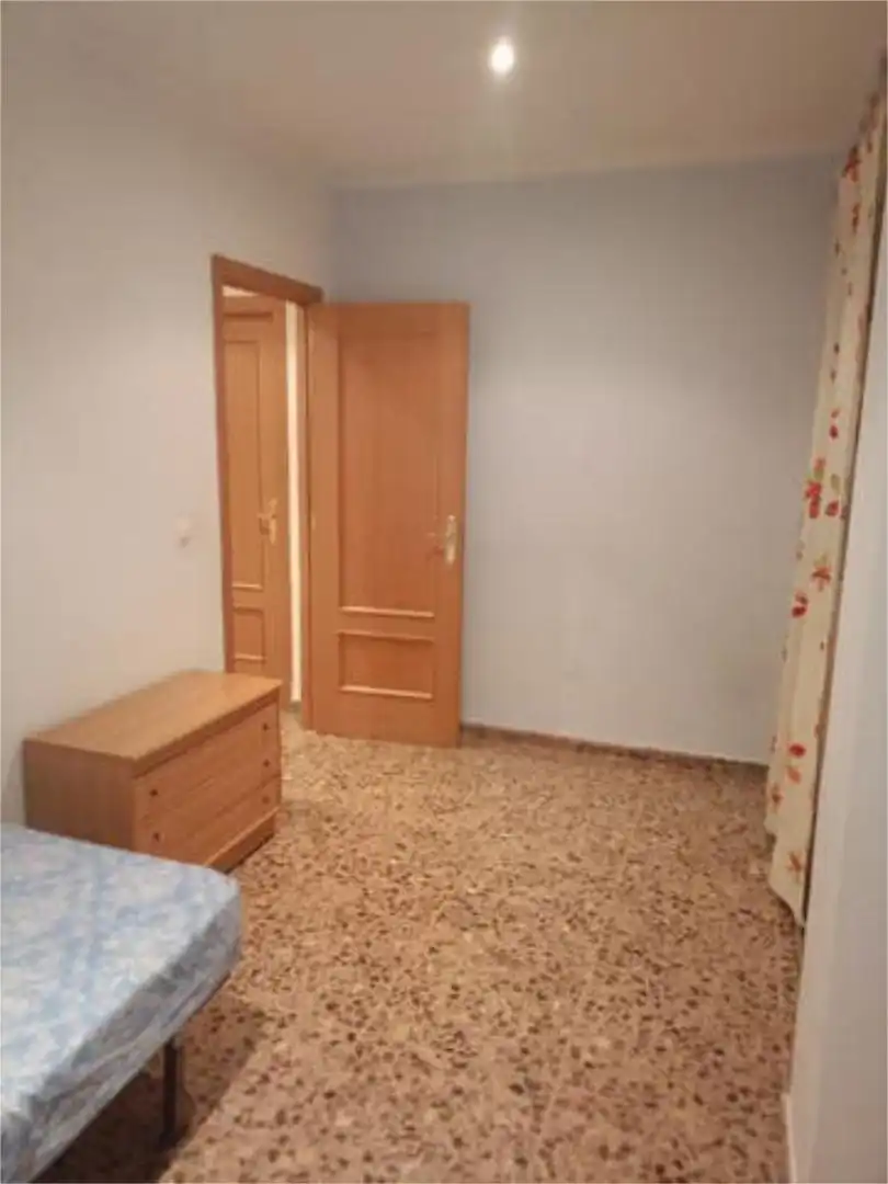 Piso en residencial - Foto 3