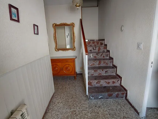 Casa de pueblo en Calle Avila, 30 - Foto 2