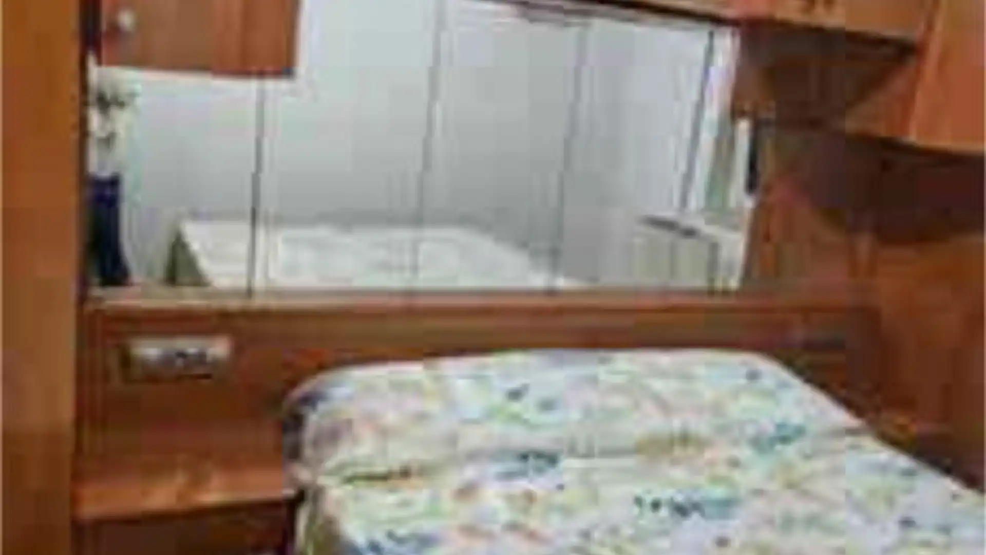 Piso en barrio - Foto 2