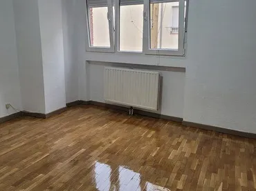 Piso en  Calle de Juan Álvarez Mendizábal 29 - Foto 1