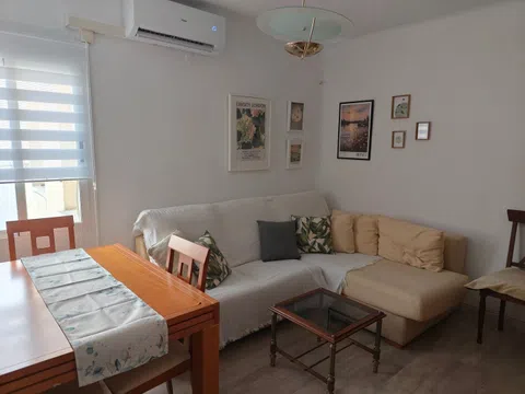 Piso en calle de Preciados, 100