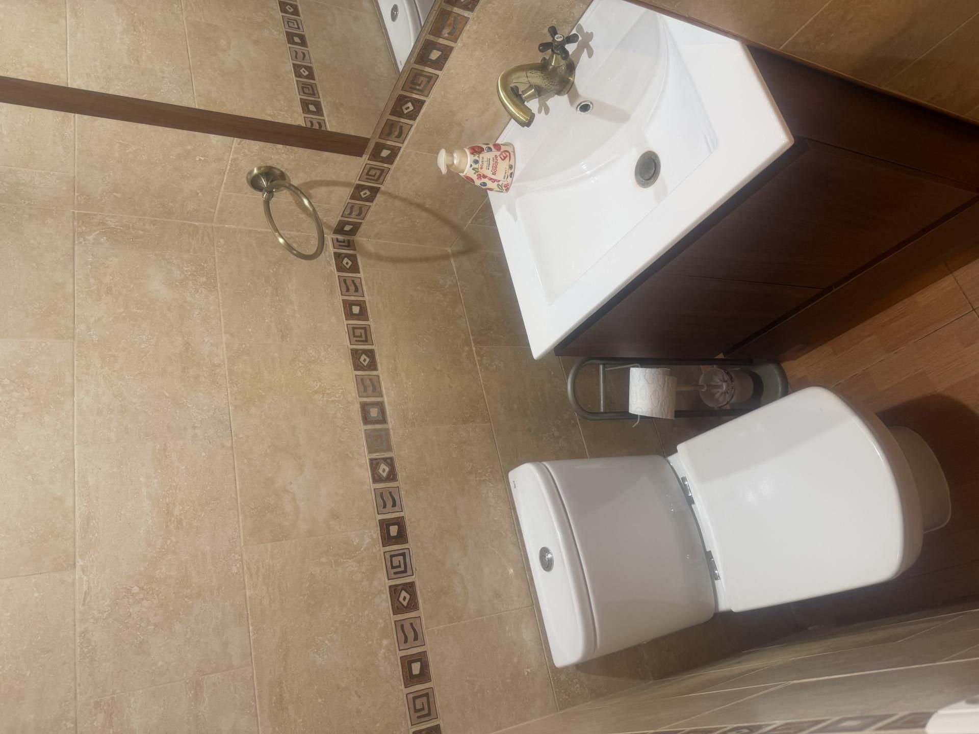 Casa adosada en  Calle Madres Escolapias 19a - Foto 4