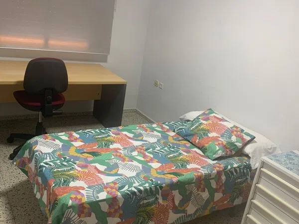 Piso en Calle Pintor Espinosa, 17, Vistalegre - Parque Cruz - Universidades - Foto 4